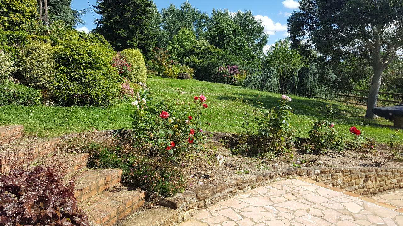Bed and Breakfast Camden House Aubry-le-Panthou Exterior foto